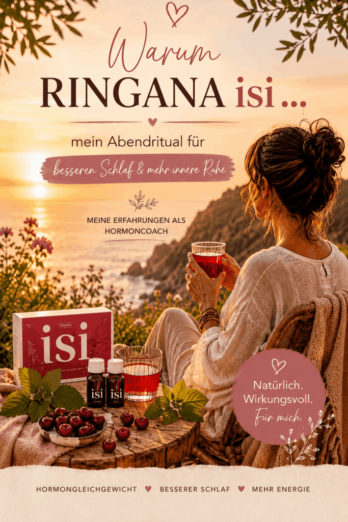 Schlafstörungen in den Wechseljahren: Frau sitzt entspannt bei Sonnenuntergang am Meer und genießt ihr Abendritual. Tipps für besseren Schlaf, Hormonbalance, weniger innere Unruhe, Cortisol-Management und mehr Energie in den Wechseljahren.